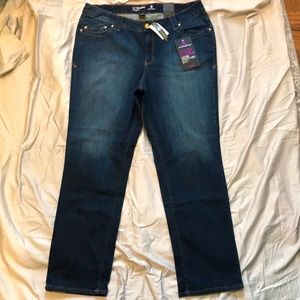 Lane Bryant Genius Fit Jeans. Size 20. Straight fit. Medium navy blue wash.